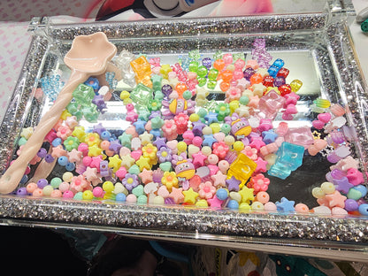 3 scoops + 3 premium items (beads)